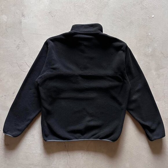 patagonia black synchilla fleece pullover - Picture 3 of 4